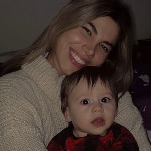 Meet your Posher, Claudia lucía